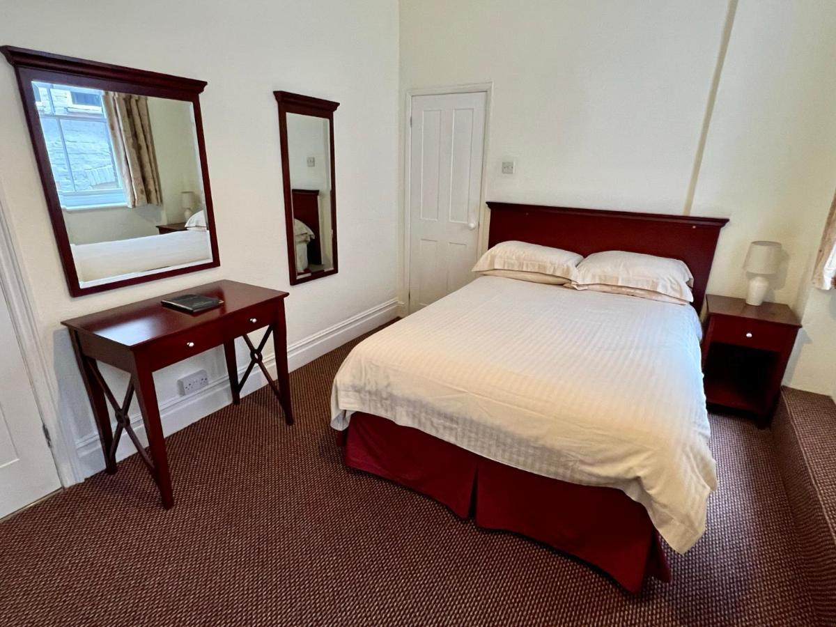 Calverts Hotel - Newport, Isle Of Wight Экстерьер фото
