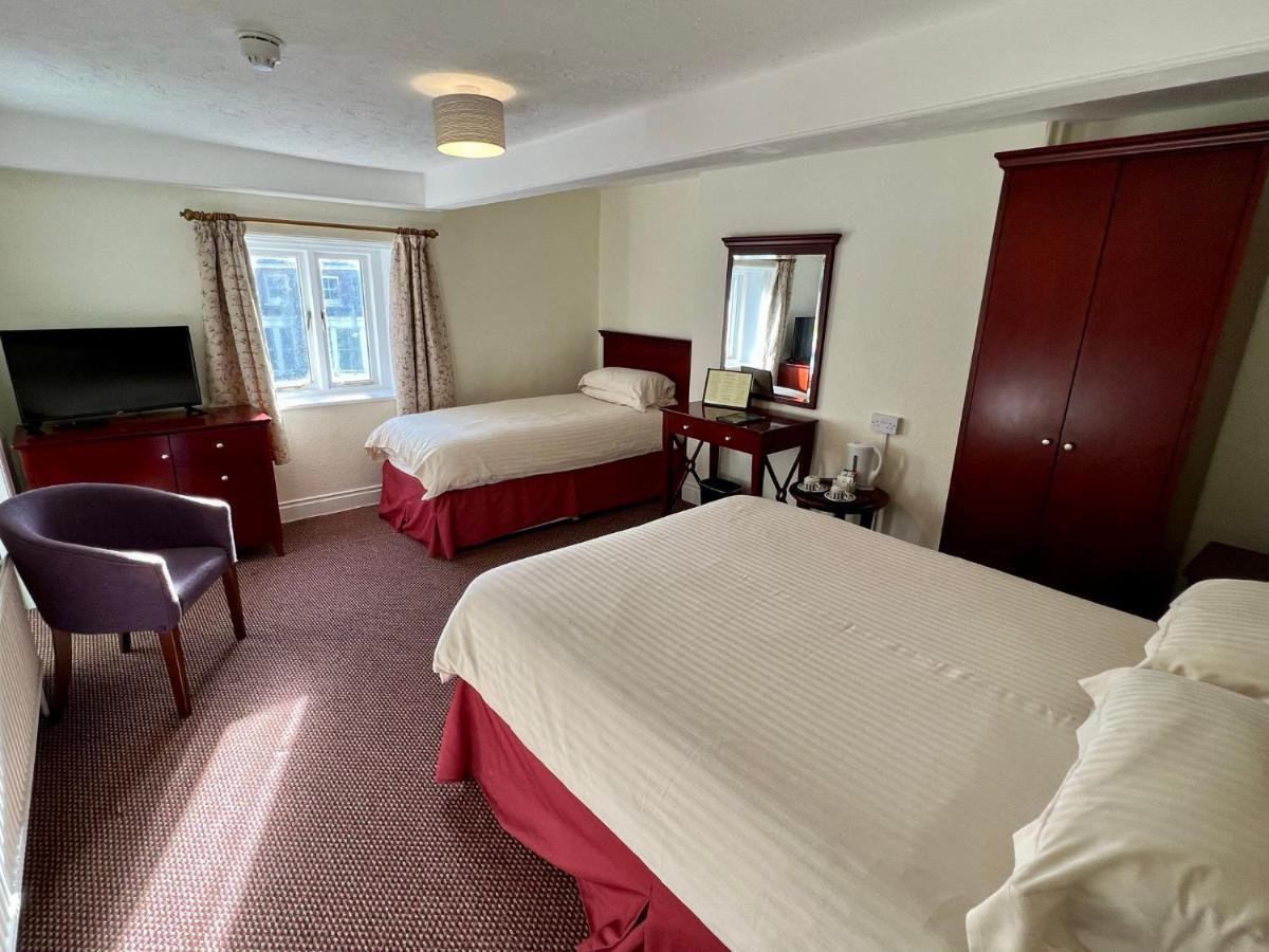 Calverts Hotel - Newport, Isle Of Wight Экстерьер фото