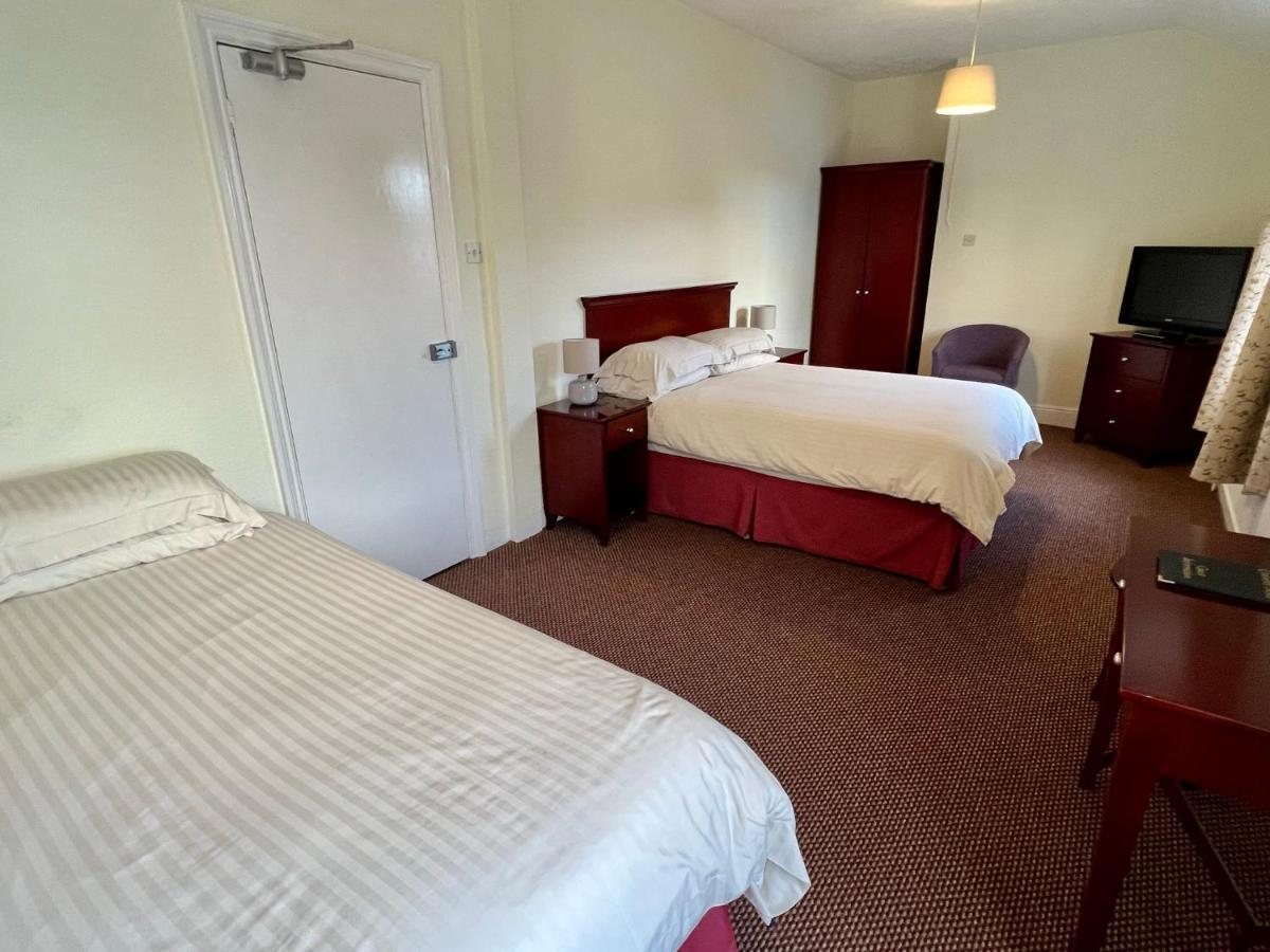 Calverts Hotel - Newport, Isle Of Wight Экстерьер фото